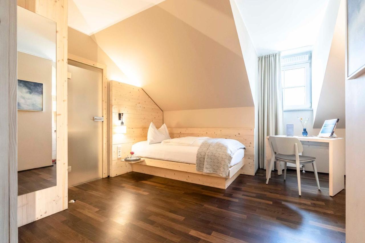 Hotel Feldmochinger Hof Monachium Zewnętrze zdjęcie