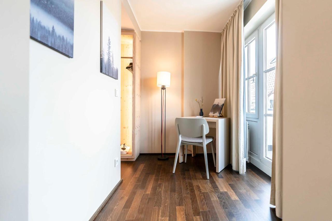 Hotel Feldmochinger Hof Monachium Zewnętrze zdjęcie