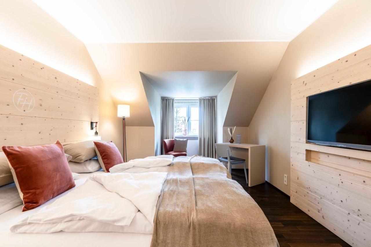 Hotel Feldmochinger Hof Monachium Zewnętrze zdjęcie