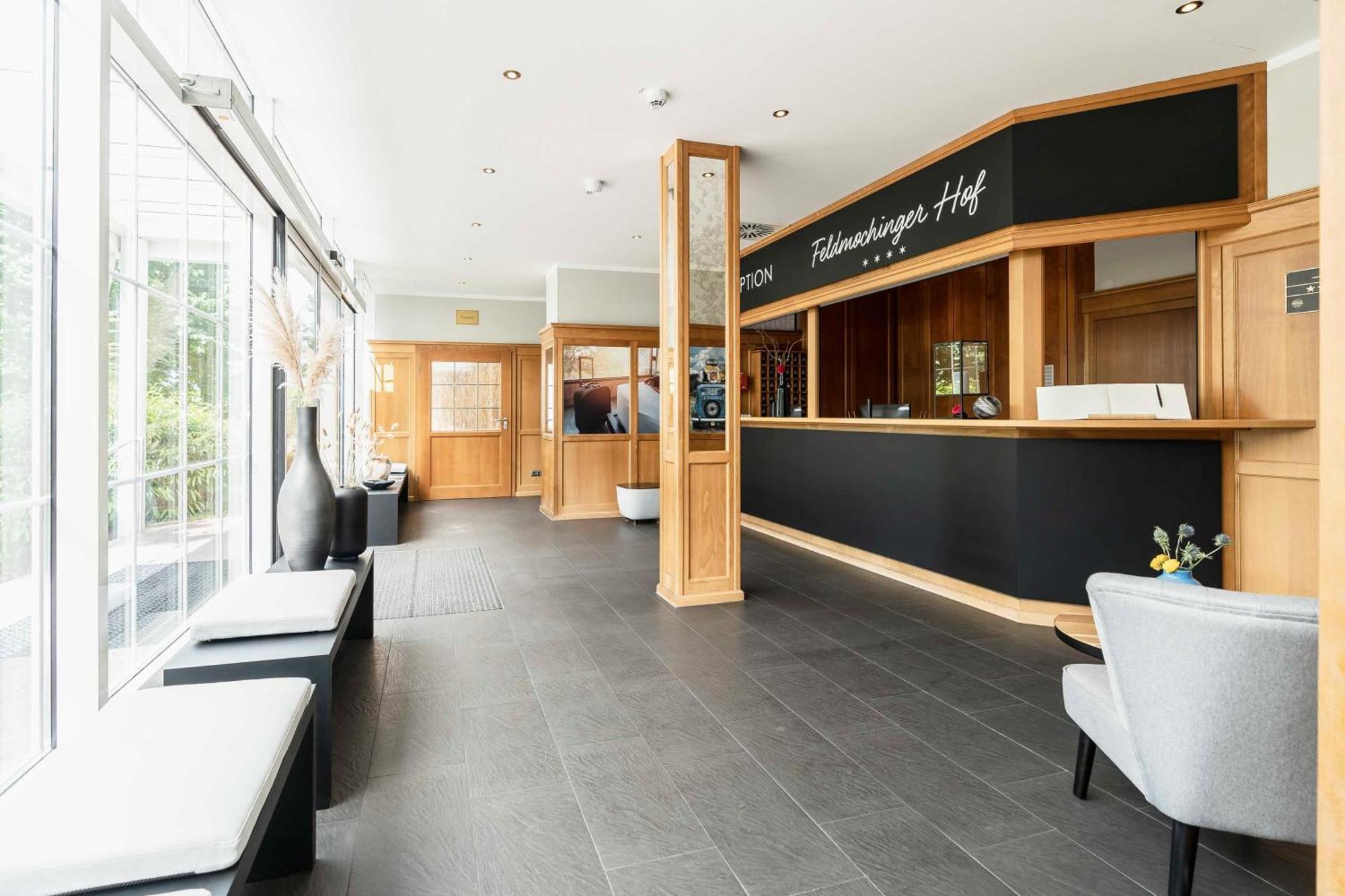 Hotel Feldmochinger Hof Monachium Zewnętrze zdjęcie