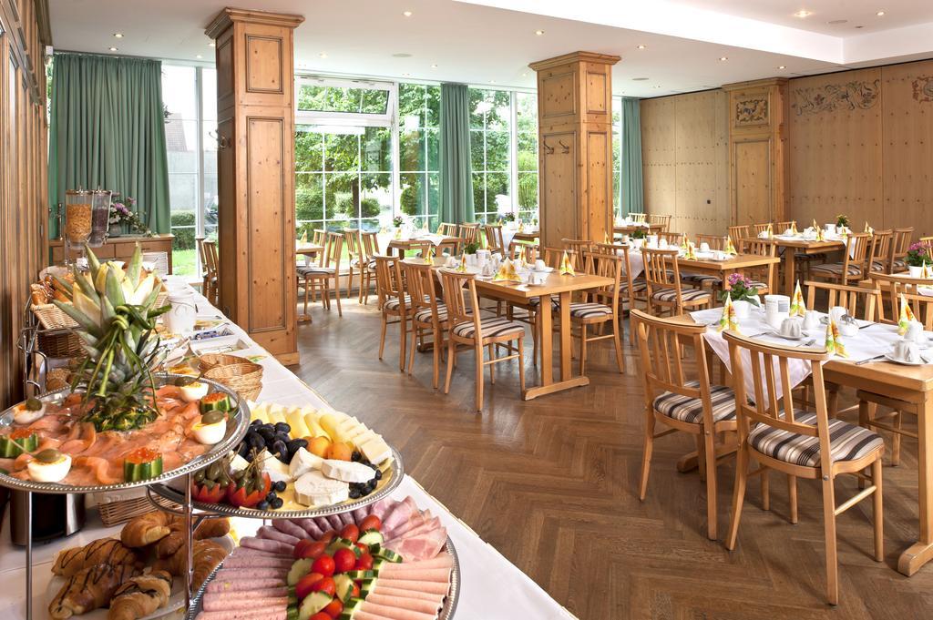Hotel Feldmochinger Hof Monachium Zewnętrze zdjęcie